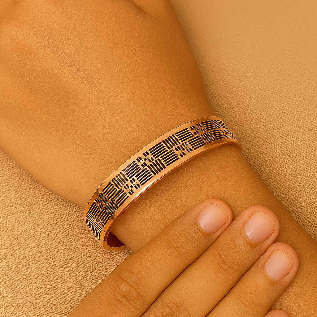 Detailed Design Bracelet