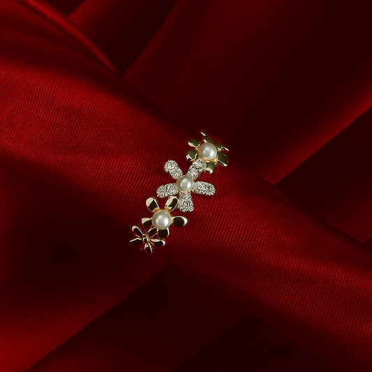 Floral Pearl Ring
