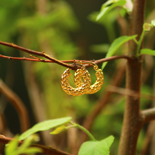 Circle Cut Stud