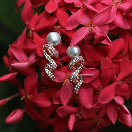 Spiral Pearl Earring