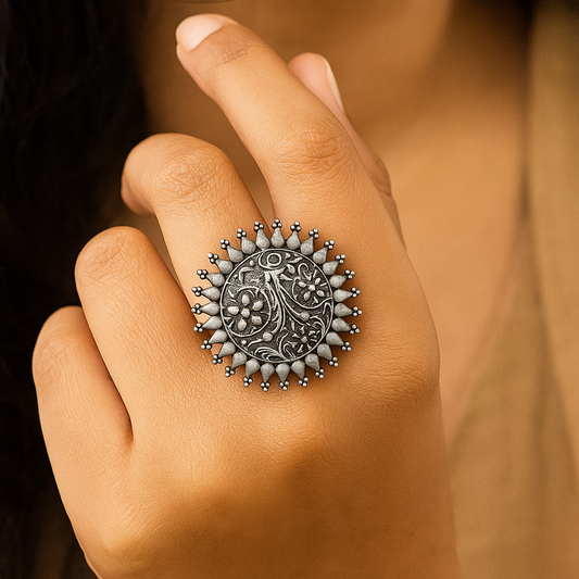 Mini Leaf Beats Ring