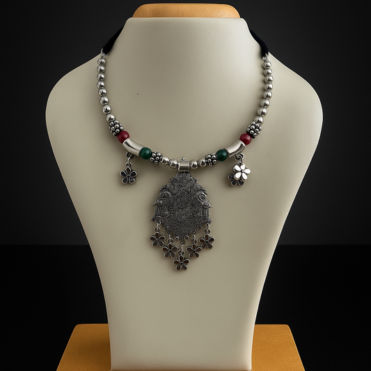 Flower drop necklace